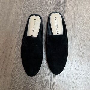 Via Spiga Black Suede shoes - size 8.5